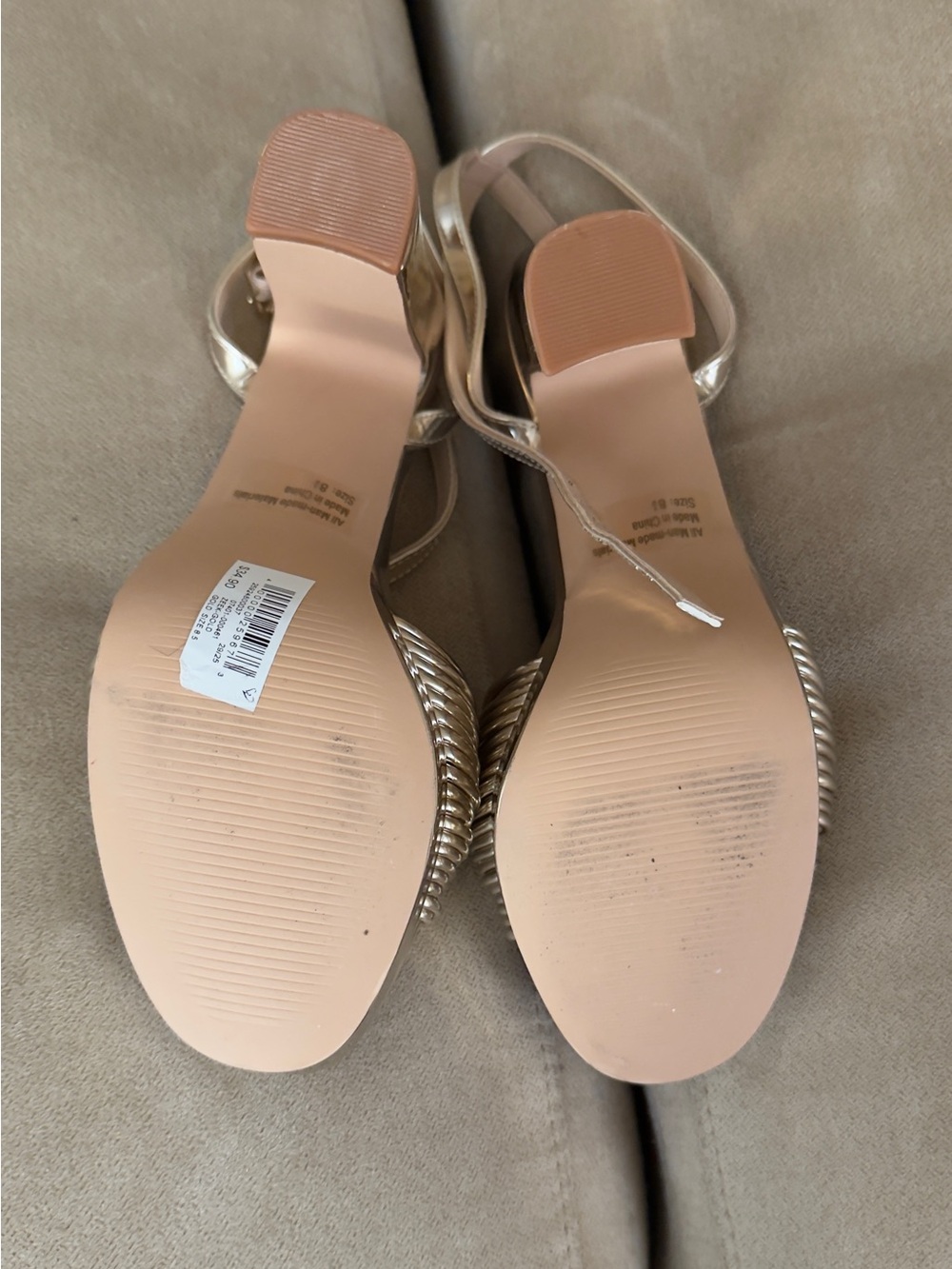 Metallic Gold Knotted Platform Sandals - Picture 5 of 6